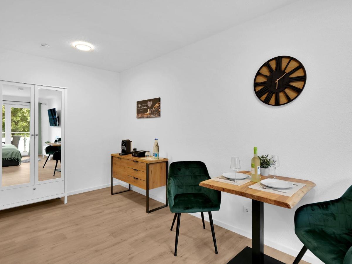 Inhome Studio Apartment - Kueche - Parken - Tv 施韦比施哈尔 外观 照片