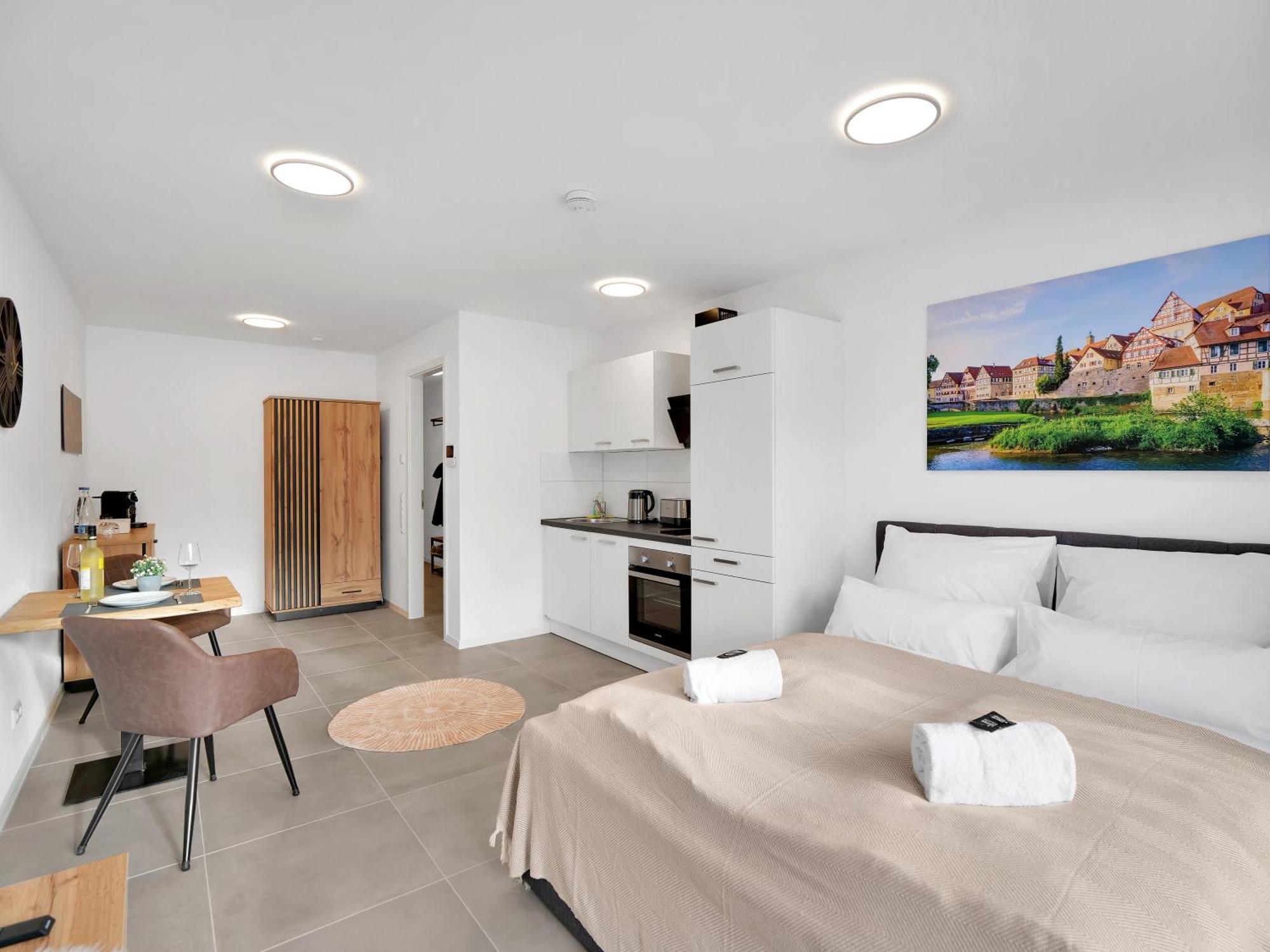 Inhome Studio Apartment - Kueche - Parken - Tv 施韦比施哈尔 外观 照片